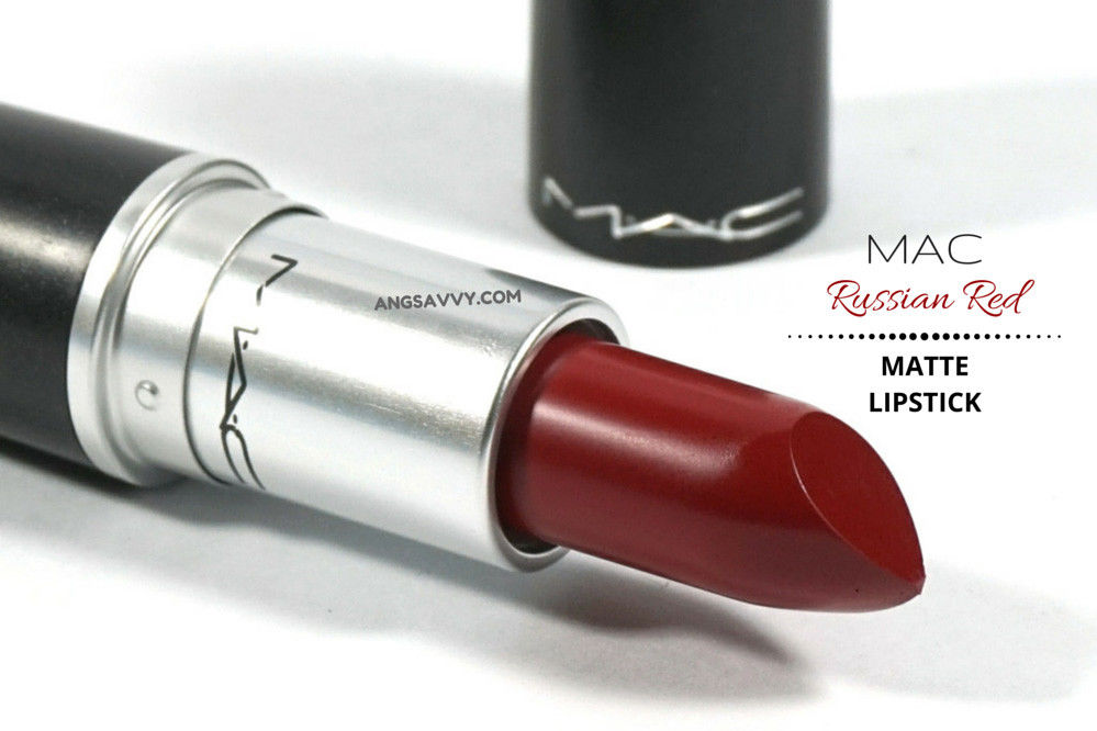 MAC Retro Matte in Dance with Me might be one of the most wearable reds - ever.